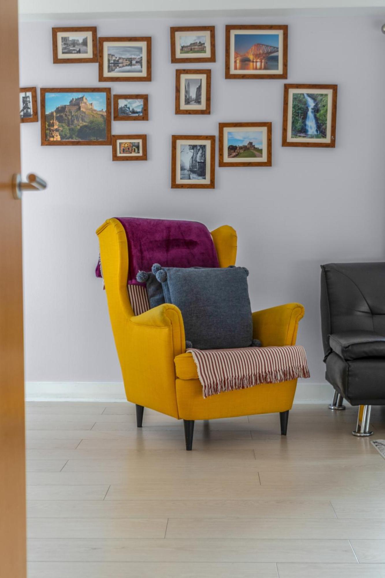 Ferienwohnung Gorgeous Old Town Hideaway EDI Exterior foto