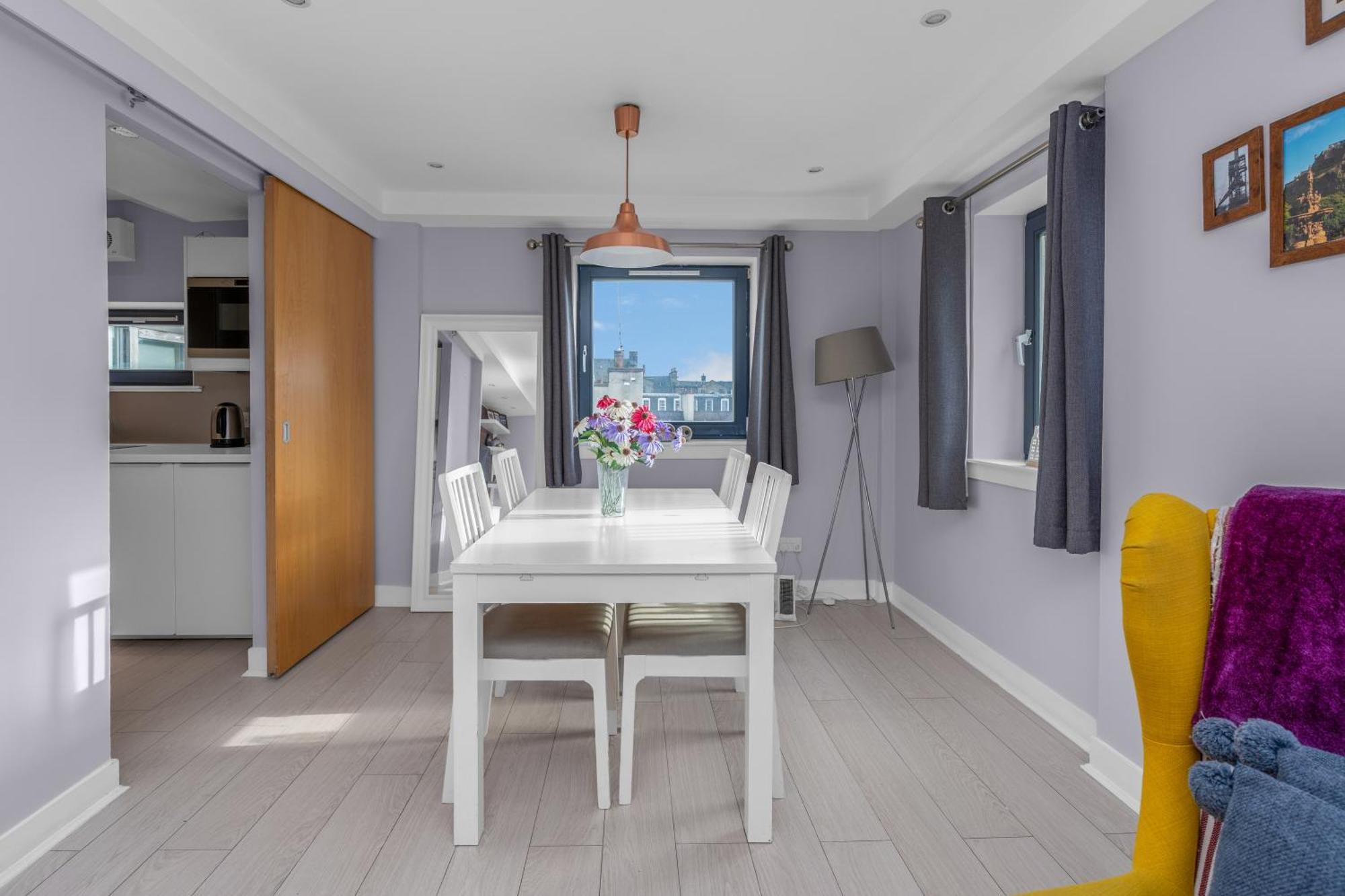 Ferienwohnung Gorgeous Old Town Hideaway EDI Exterior foto